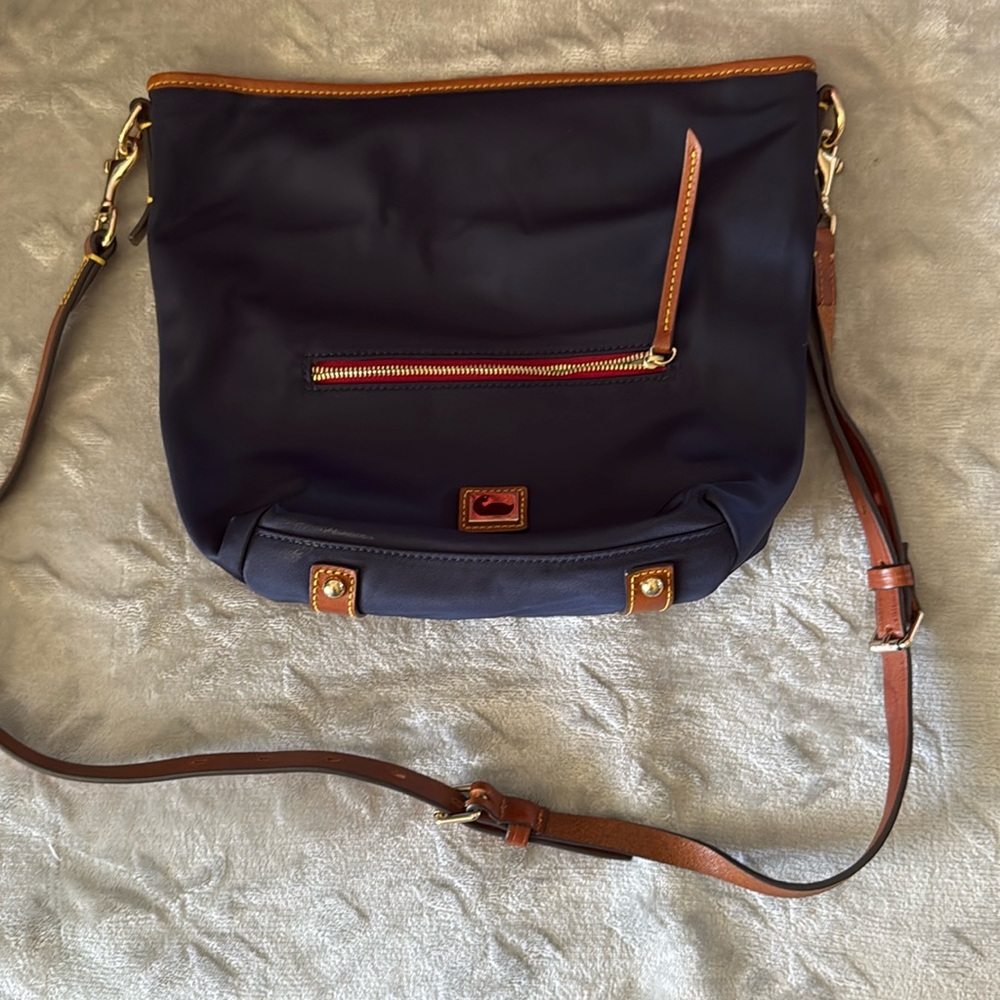 Dooney & Bourke crossbody purse